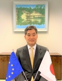 相川大使写真
